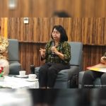 Dari kiri Dr. Ir. Agus Setyarso, M.Sc, Ir. Sukartiningsih, M.Sc., Ph.D, dan Prof. Chay Asdak, Ir., M.Sc., Ph.D saat menyampaikan hasil focus group discussion.