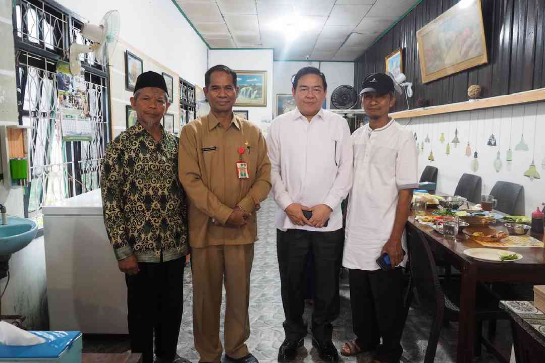 Pertemuan dengan Pimpinan Daerah Muhammadiyah Kabupaten Penajam Paser Utara Abdul Jalal pada Senin (03/07/2023).
