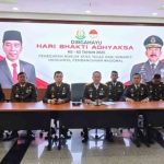 Kepala Kejaksaan Tinggi Kaltim Hari Setiyono didampingi Asisten Bidang Pembinaan, Darfiah, Asisten Bidang Intelijen, I ketua Kasna Dedi, Asisten Bidang Pidana Umum, FX Sugih, Carvallo, Asisten Bidang Pidana Khusus, Romulus Halolongan, Asisten Bidang Perdata dan Tata Usaha Negara, Gunadi, Asisten Bidang Pengawasan, Sigid JP, dan Asisten Bidang Pidana Militer, Zulkarnain saat ekspos capaian kinerja Kejati semester satu  2023.