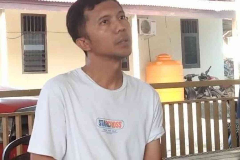 Irfan wartawan Bau-bau yang menjadi korban penikaman OTK. (istimewa)