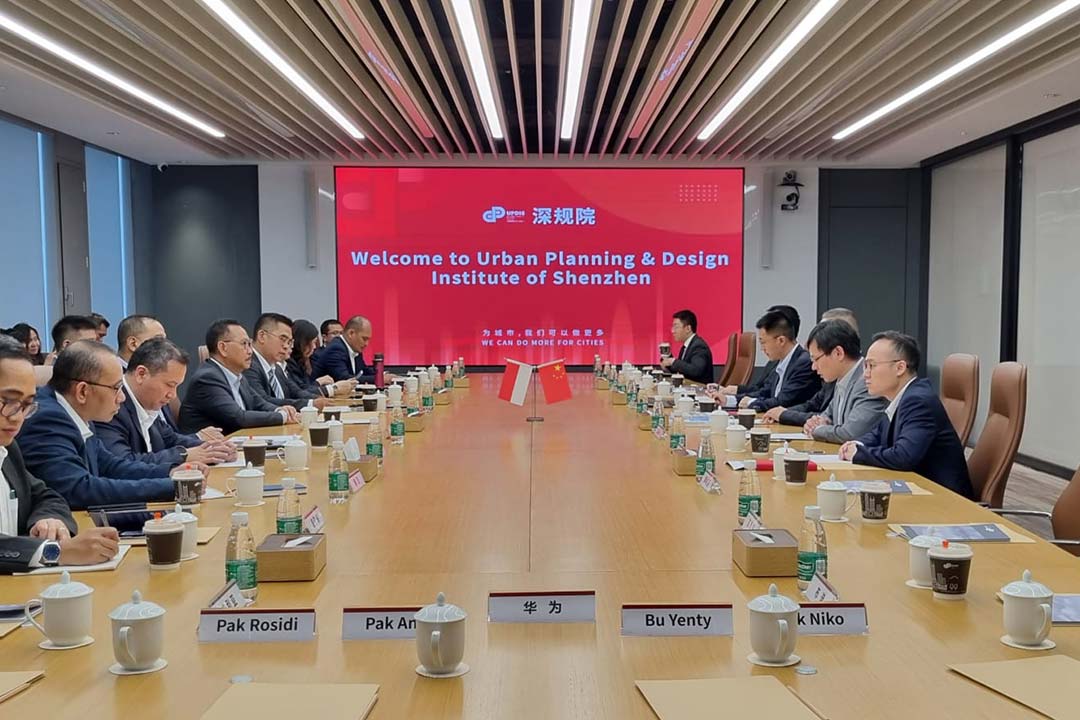 Kepala OIKN Bambang Susantono bersama jajarannya berkujung ke UPDIS (Urban Planning and Design Institute of Shenzhen), di Kota Shenzhen, pada Sabtu (29/7/2023).