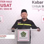 Dodo Murtado Koordinator MCH PPIH Pusat saat menyampaikan Keterangan pers di Asrama Haji Pondok Gede Jakarta, Jum'at siang, 28 Juli 2023.