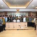 Rapat Dewan Pertimbangan Majelis Ulama Indonesia dipimpin Wakil Presiden Ma'arif Amin.