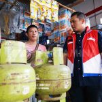 Executive General Manager Pertamina Patra Niaga Regional Sumatera Bagian Utara (Sumbagut), Freddy Anwar saat sidak LPG