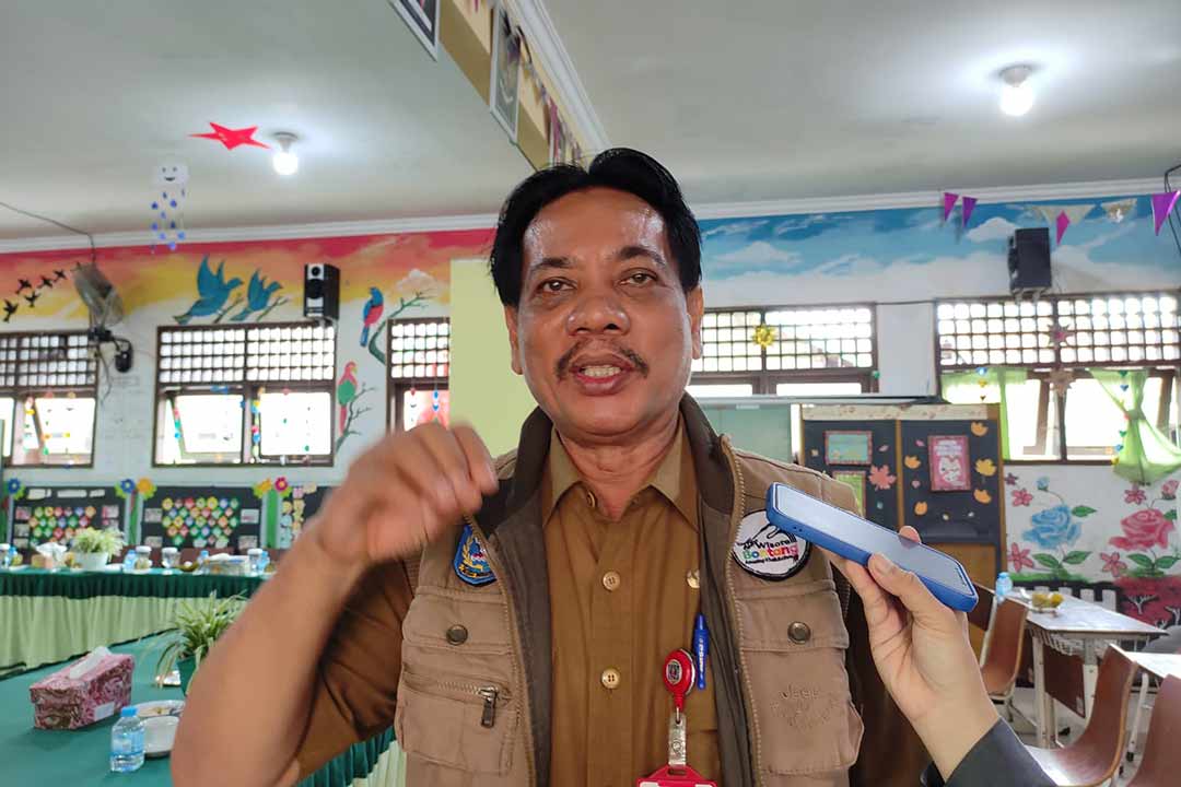 Kadisdikbud Bontang Bambang Cipto Mulyono