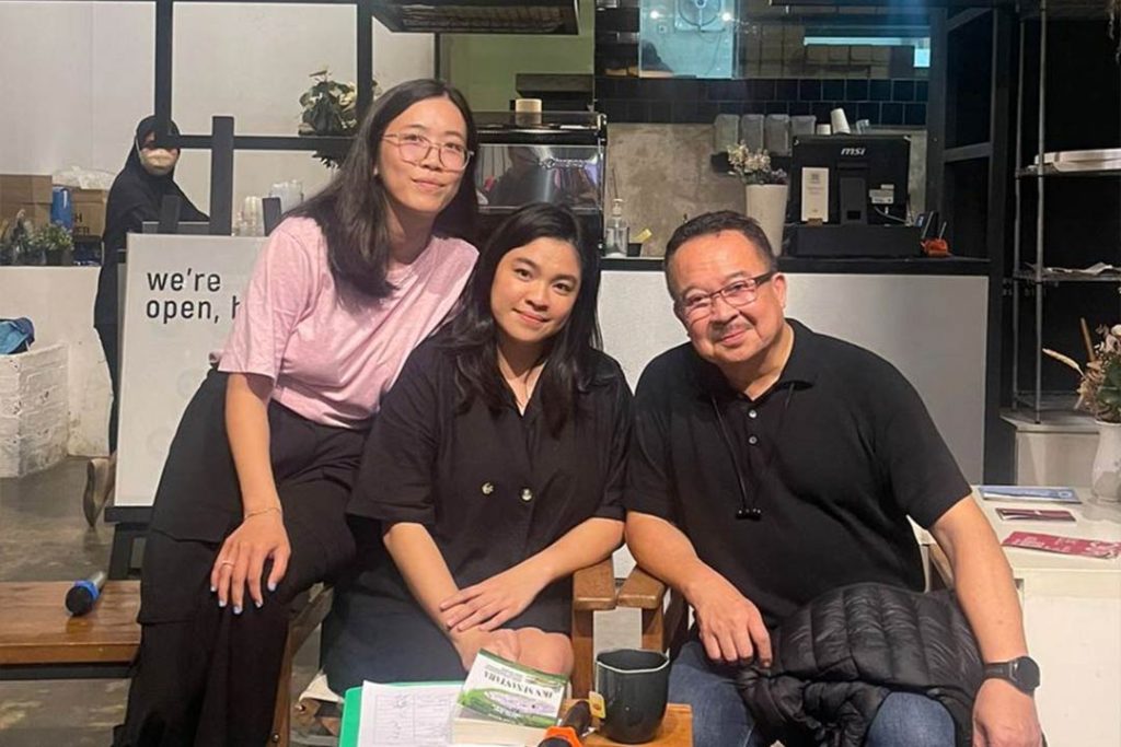 Pengusaha muda Natalia Chandra dan Jessika bersama Rhenald.