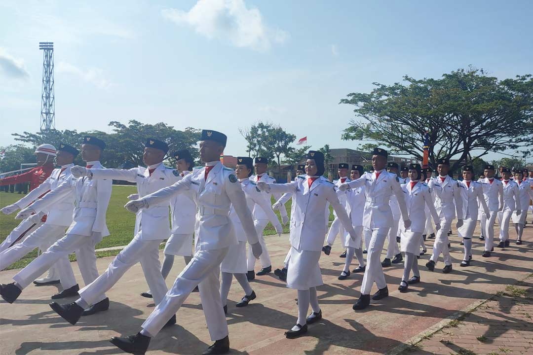 Pasukan Pengibar Bendera Pusaka (Paskibraka) Bontang saat upacara HUT RI ke-78 pada 17 Agustus 2023