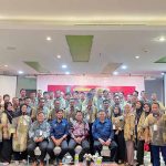 Bimbingan Teknis (Bimtek) peningkatan kapasitas Ketua Rukun Tetangga (RT) se Desa Batuah di Hotel Maxone Balikpapan, Senin, 9 Oktober 2023.