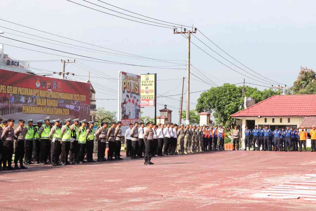 Polres Bontang Gelar Operasi Mantap Brata, Selasa (17/10/2023).