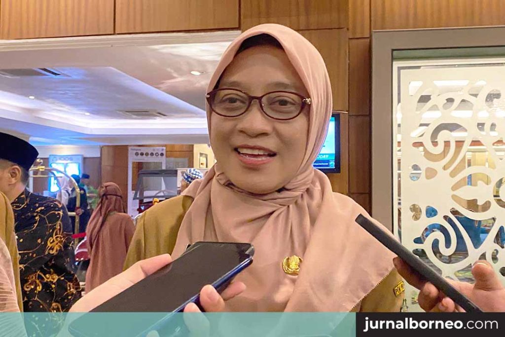 Ketua Umum Lembaga Pengembangan Tilawatil Qur'an (LPTQ) Kaltim, Sri Wahyuni