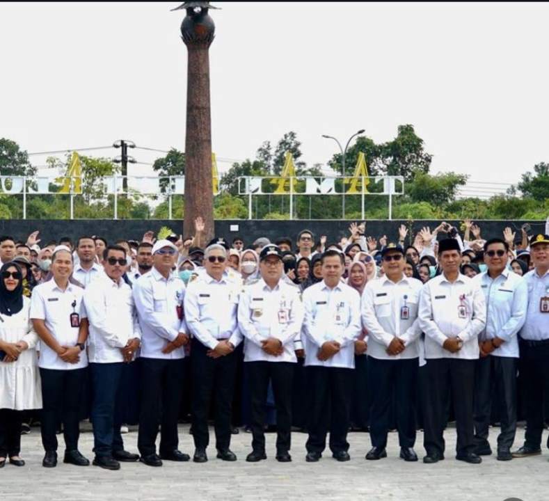 Foto bersama usai apel (Setdakab PPU)
