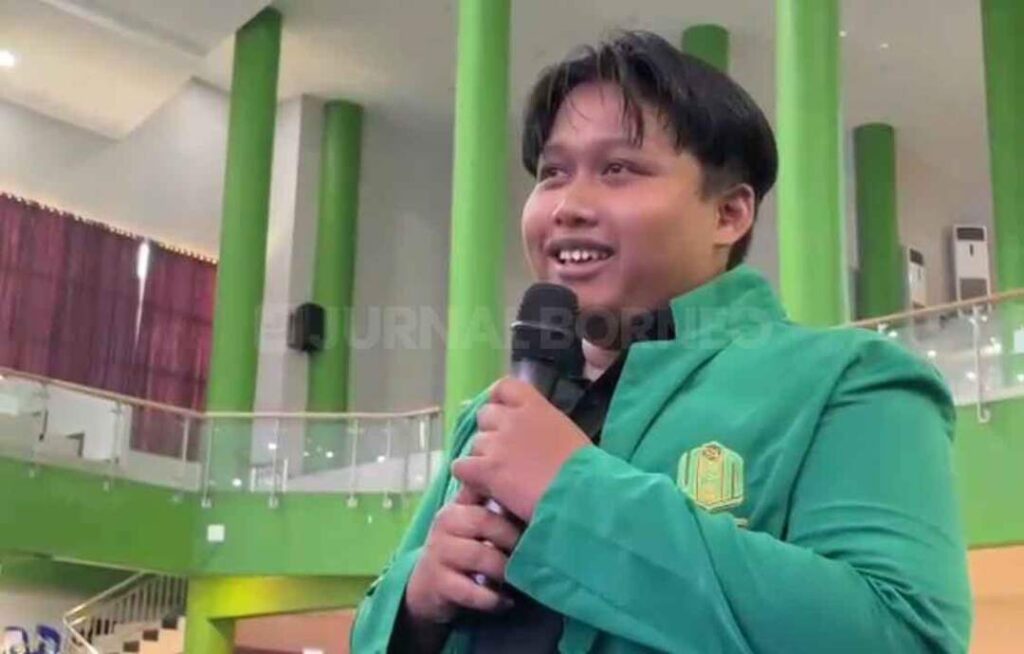 Muhammad Farikhin, Mahasiswa FUAD Prodi Komunikasi Penyiaran Islam.