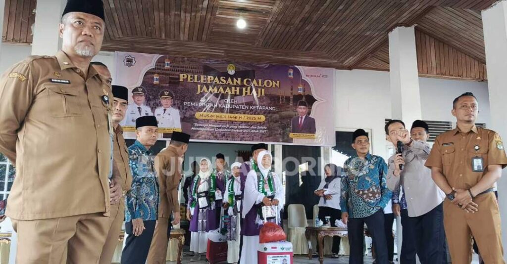 244 CJH terbang menuju Kota Pontianak, Senin (26/5/2025) - Agus Jb