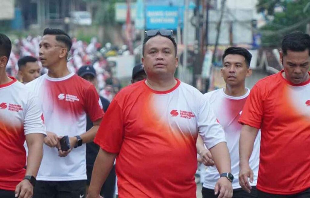 Kapolresta Samarinda Kombes Pol. Hendri Umar saat mengikuti kegiatan Samarinda Bhayangkara Run 2025 (Polresta Samarinda)